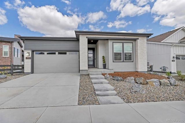 7133 Canyon Sky Trail, Castle Pines