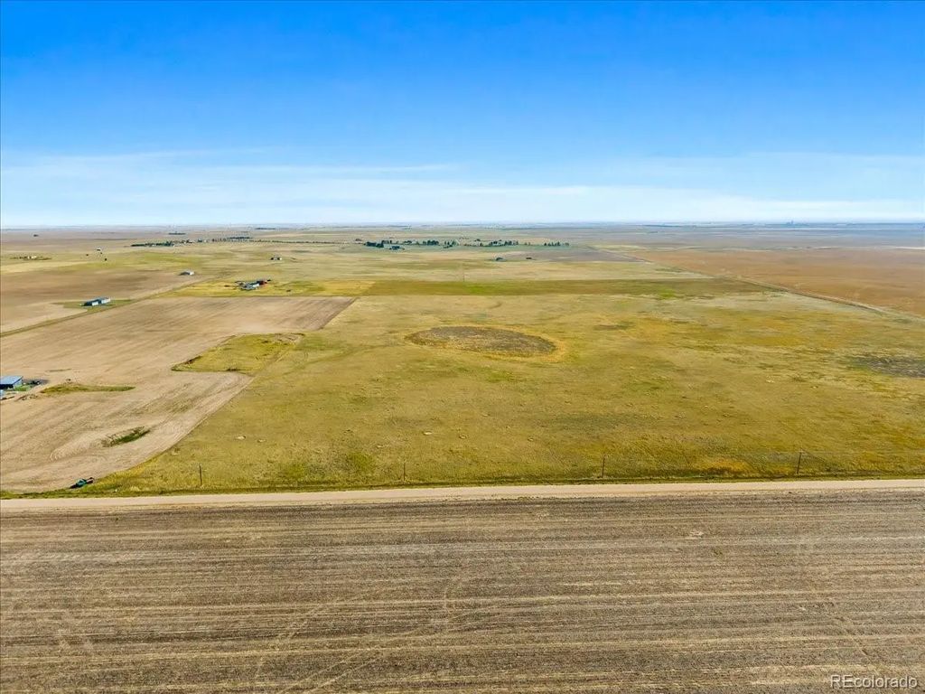 70044 E 38th Avenue, Byers