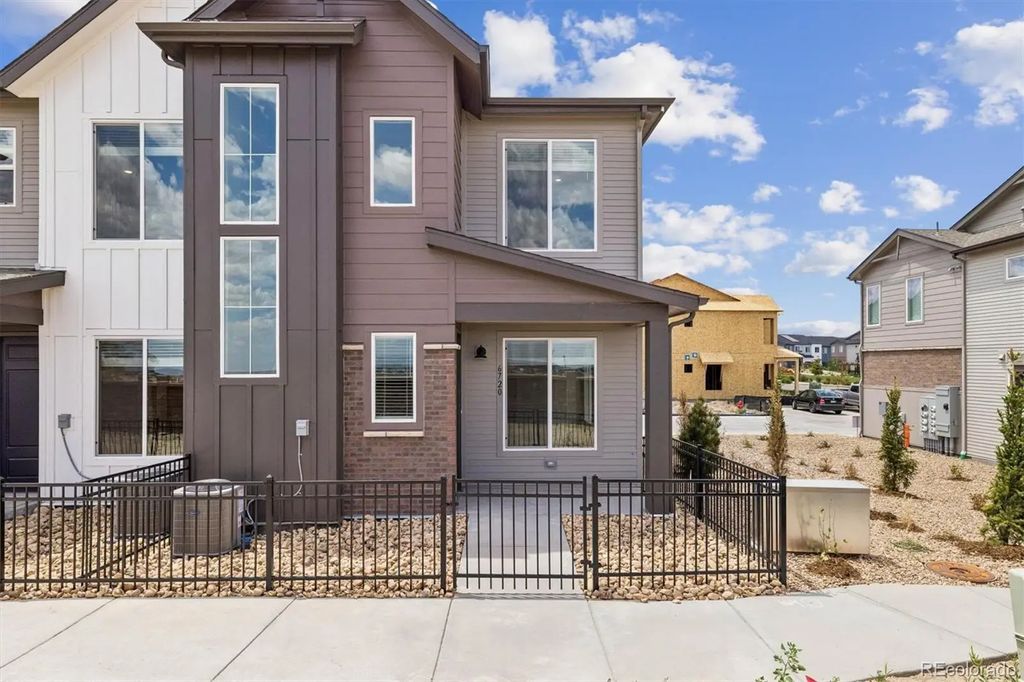6720 Merseyside Lane, Castle Pines