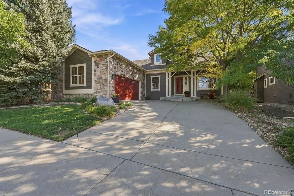 25265 E Park Crescent Drive, Aurora