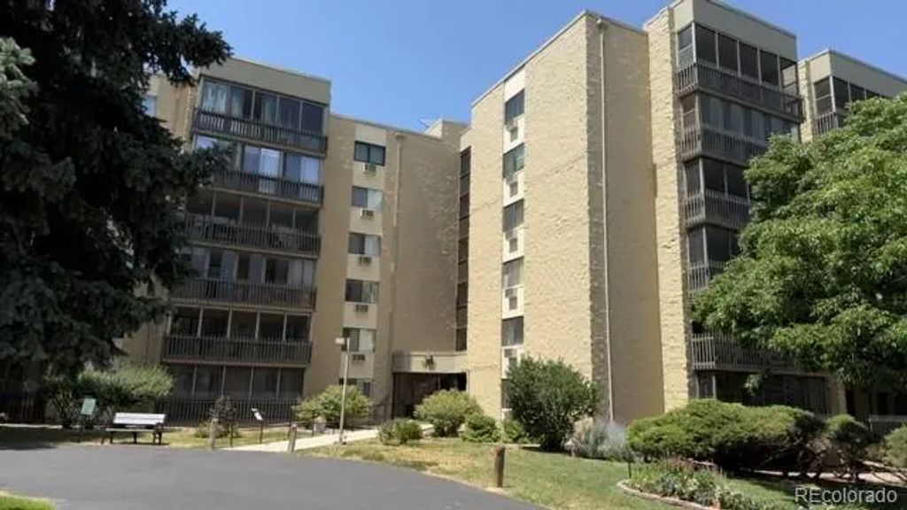 13661 E Marina Drive 204, Aurora