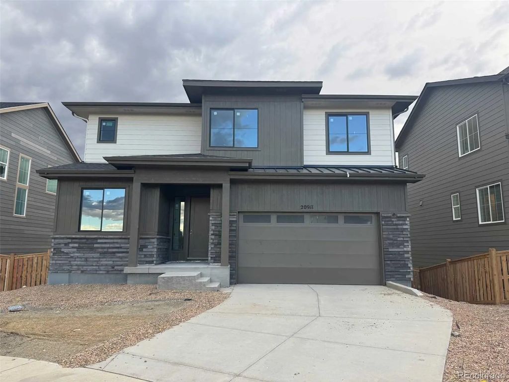 20911 Grays Peak Drive, Parker