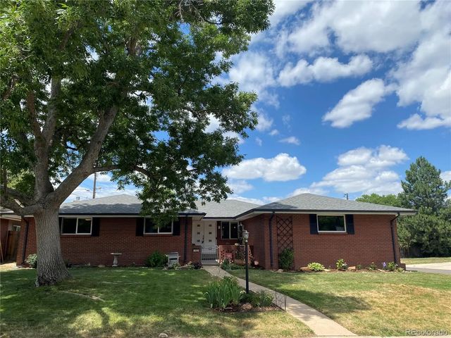 703 S Oneida Way, Denver