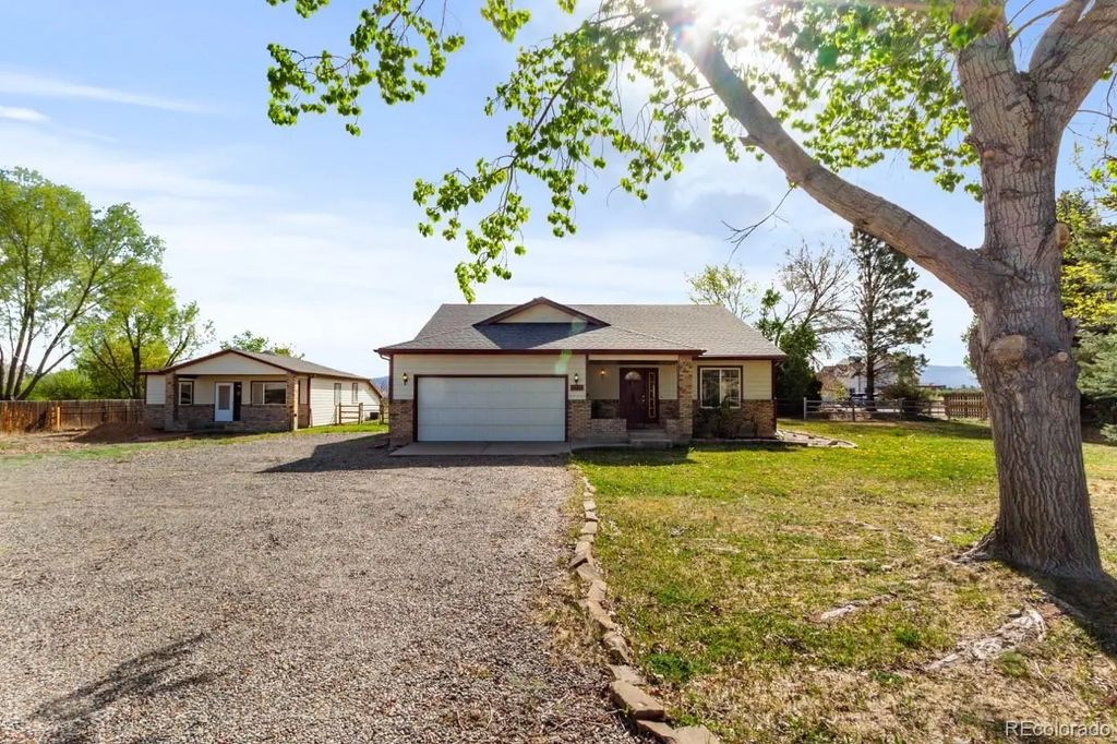 14444 6215 Road, Montrose