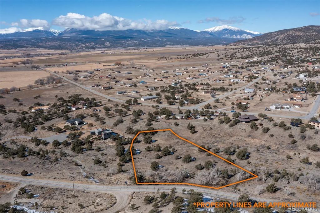 9416 Kingcup Court, Salida