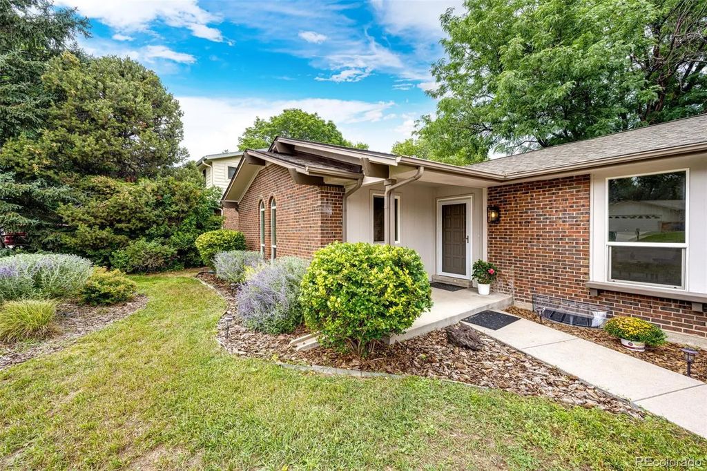 5829 W Fair Drive, Littleton