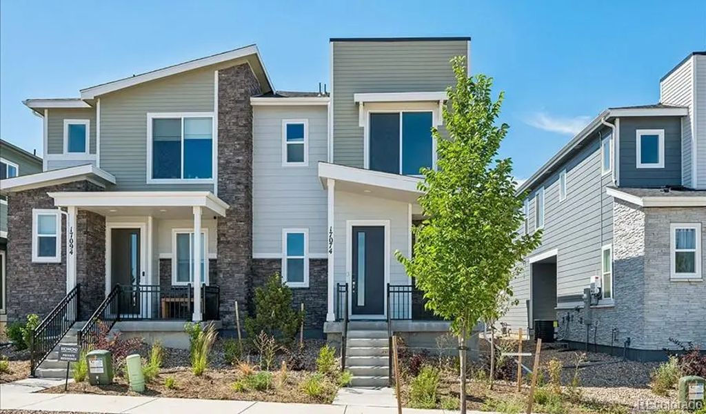 17074 E Virginia Avenue, Aurora