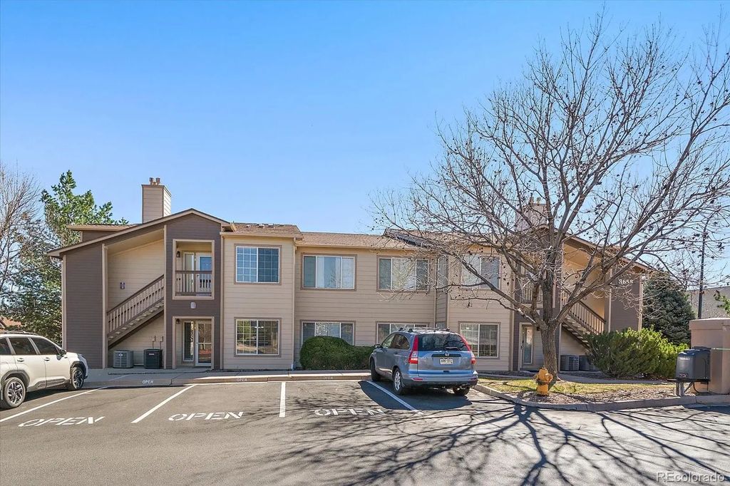 8655 W Berry Avenue 104, Littleton