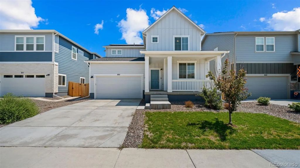880 Sunflower Drive, Brighton