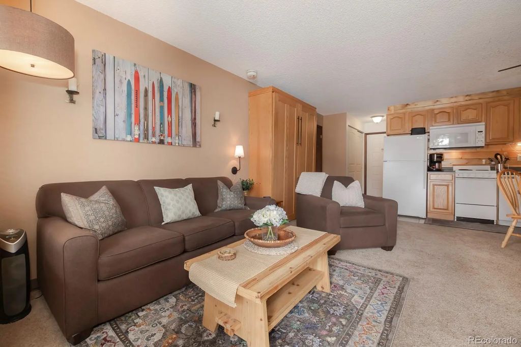 62927 Us Highway 40 112, Granby