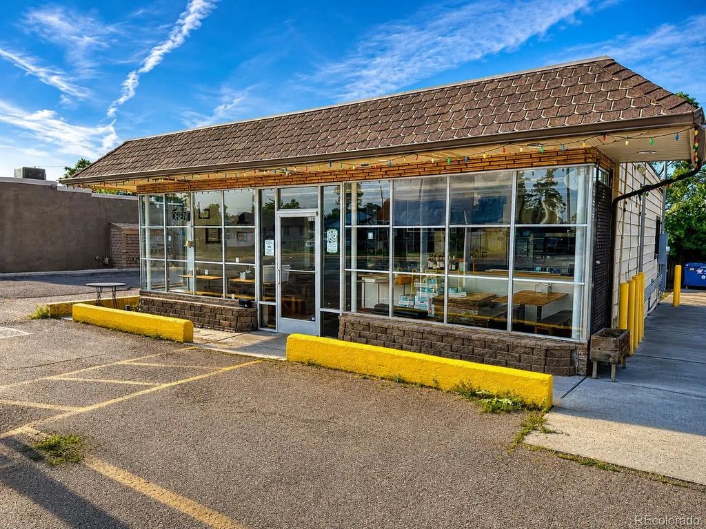 5380 W Mississippi Avenue, Lakewood