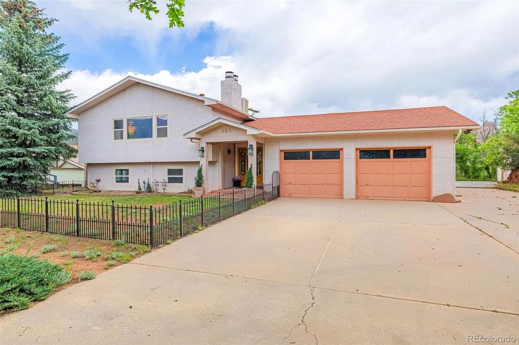 629 Arnold Lane, Colorado Springs