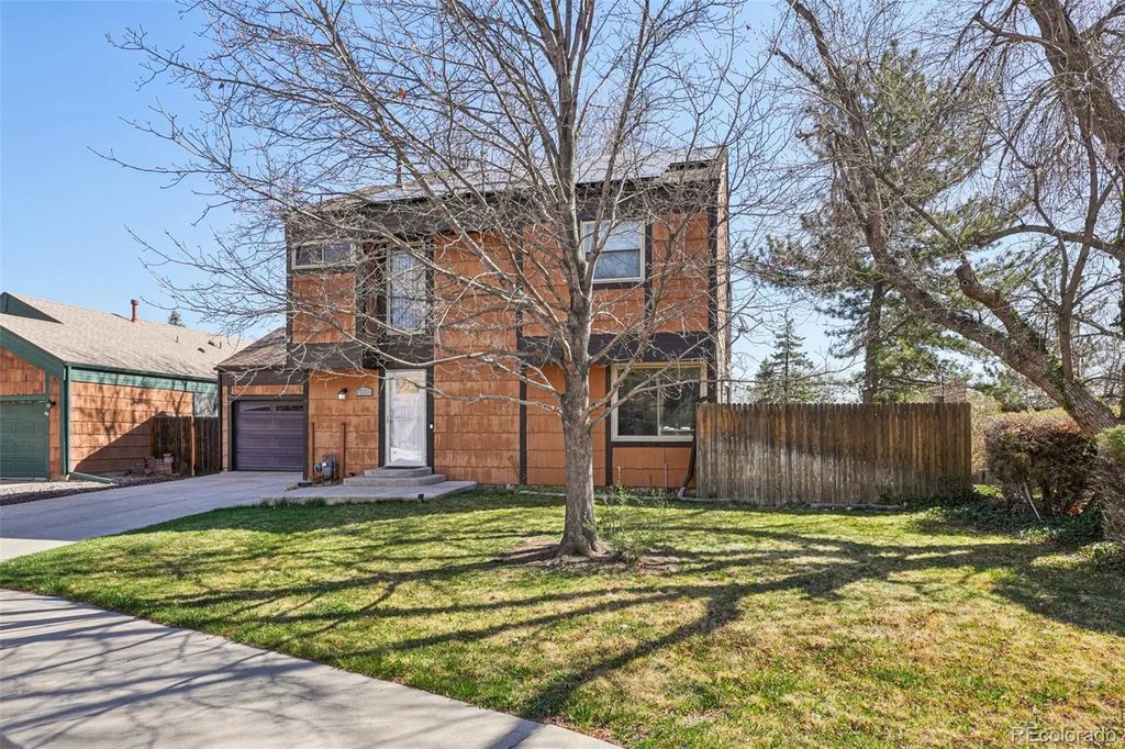 5824 S Kline Street, Littleton