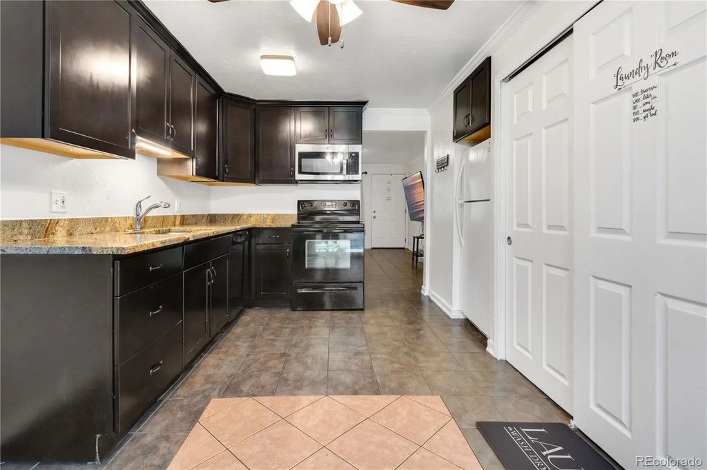 6427 W 11th Avenue 5, Denver