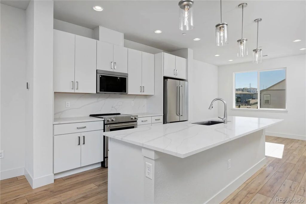3139 W Bates Avenue, Denver