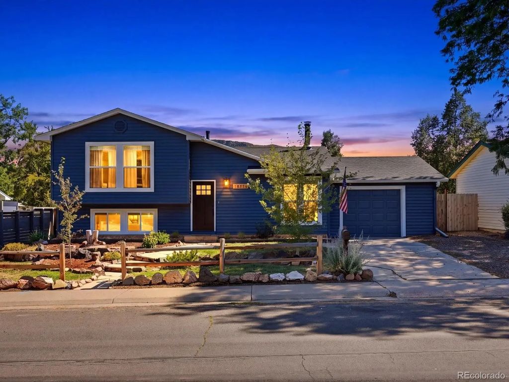 18954 W 61st Place, Golden