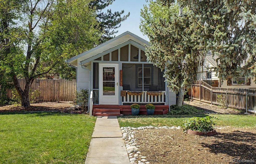 4239 S Galapago Street, Englewood