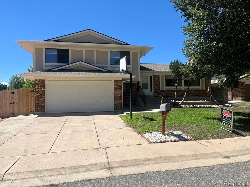 17692 E Eastman Place, Aurora