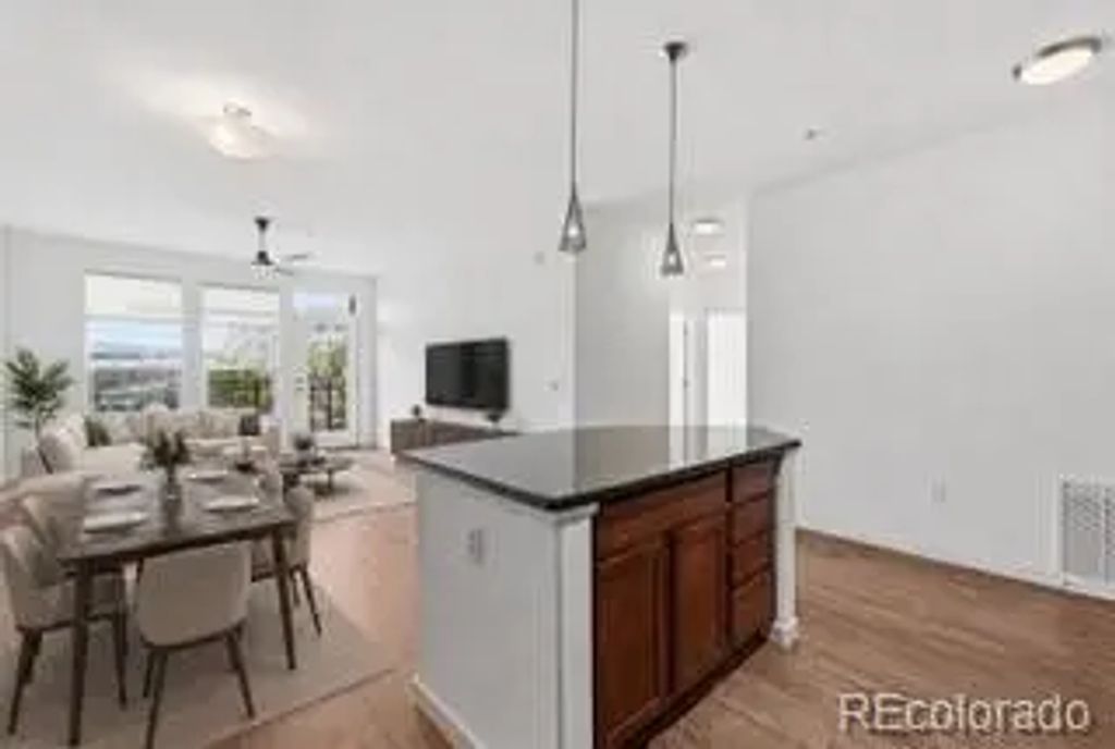 13456 Via Varra 209, Broomfield