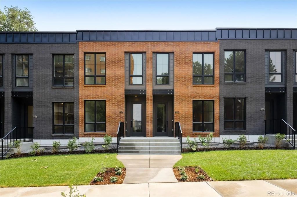 808 Dahlia Street, Denver
