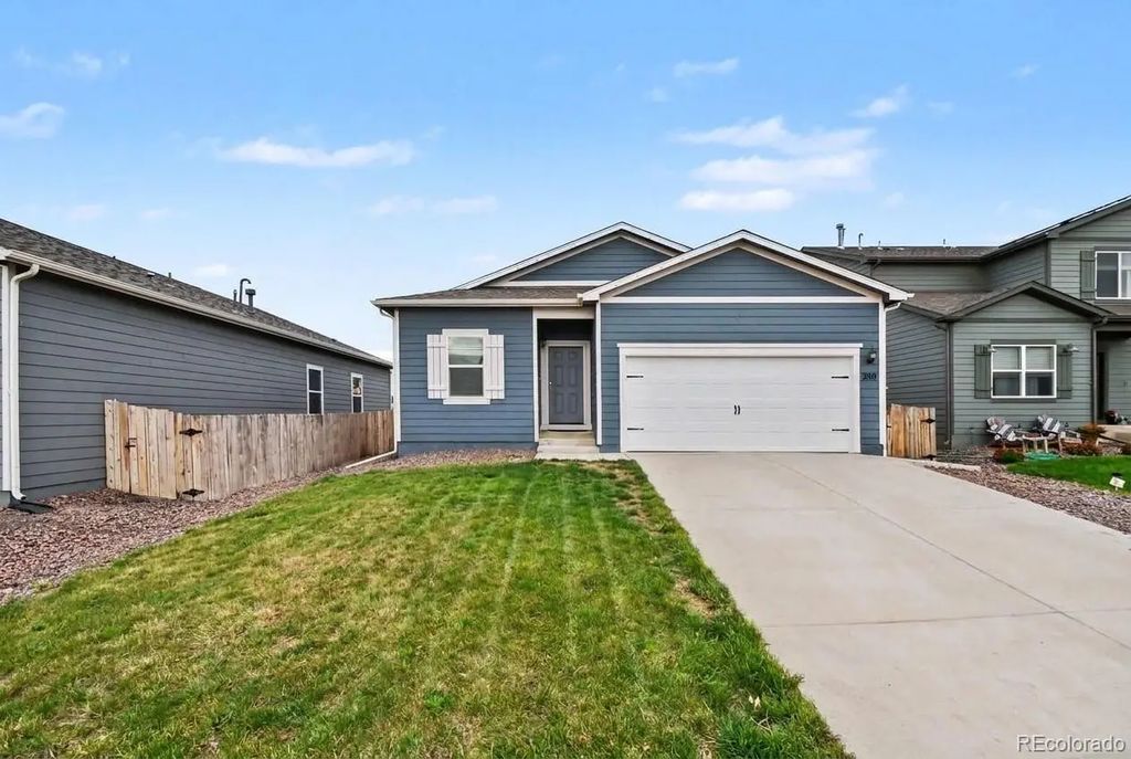 220 N Stewart Street, Keenesburg