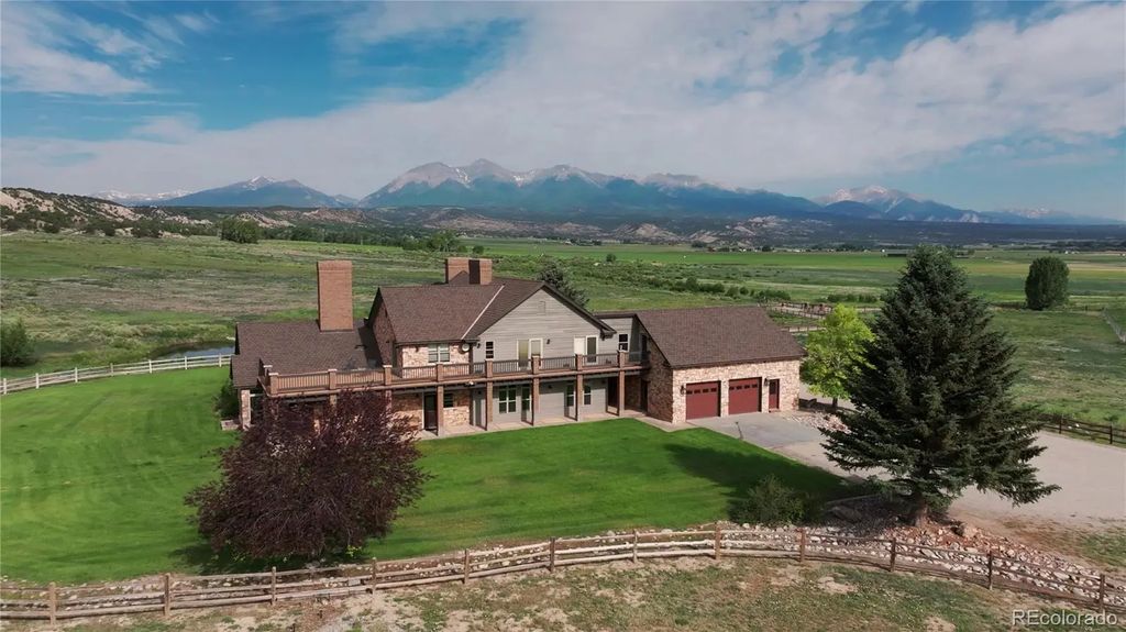 8270 County Road 160 A&b, Salida