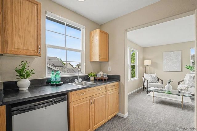 1372 S Duquesne Court, Aurora