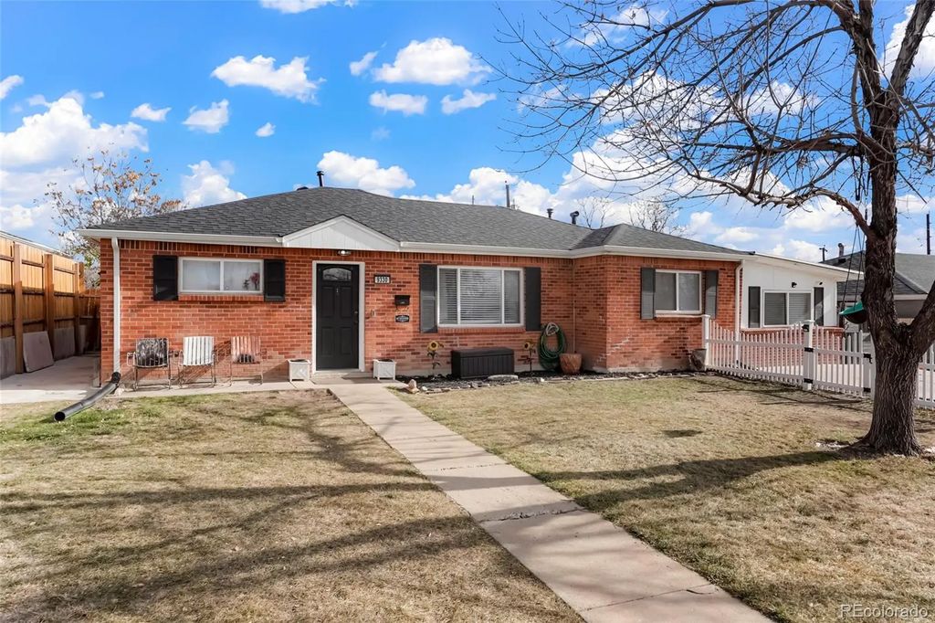 9330 Lilly Court, Thornton