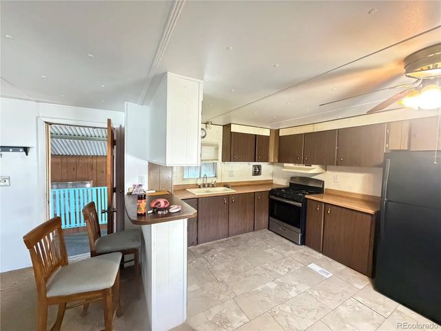 6825 W Mississippi Avenue, Denver