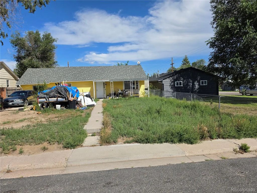522 K Avenue, Limon
