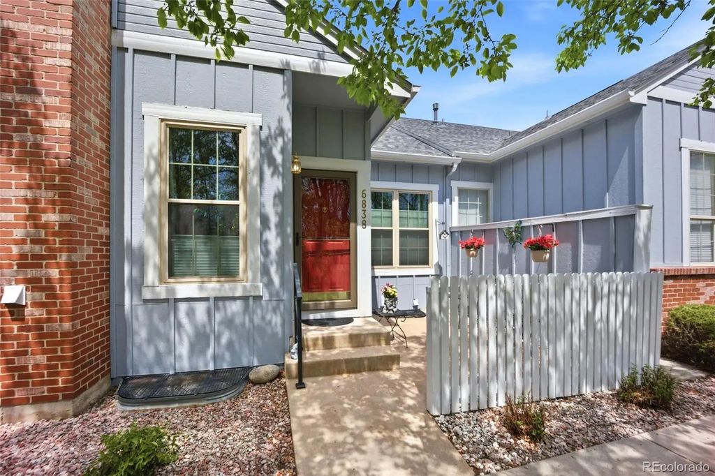 6838 Los Reyes Circle, Colorado Springs