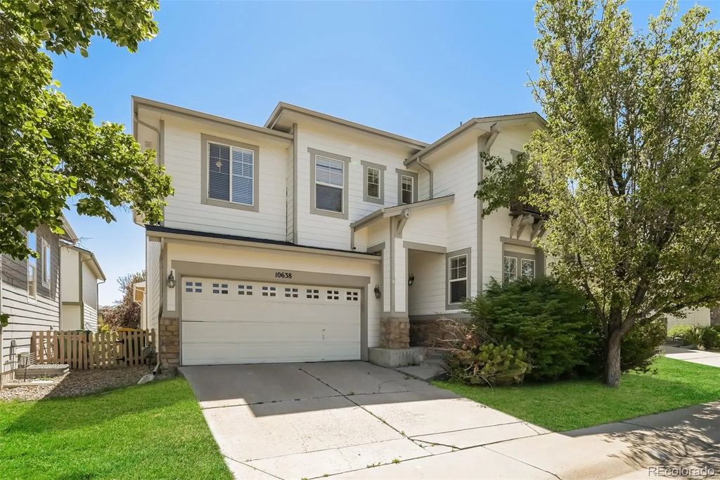 10638 Cherrybrook Circle, Littleton