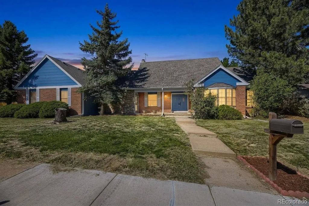 3955 S Monaco Parkway, Denver