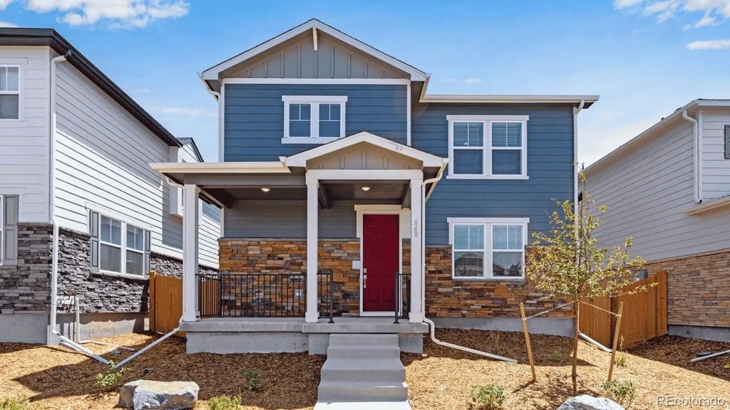677 N Ukraine Street, Aurora