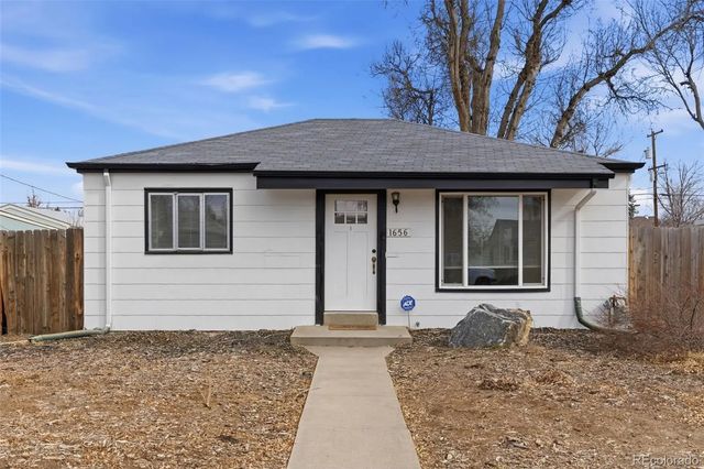 1656 Newark Street, Aurora