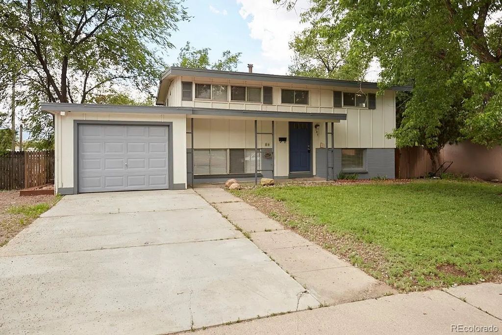 241 Elmwood Drive, Colorado Springs