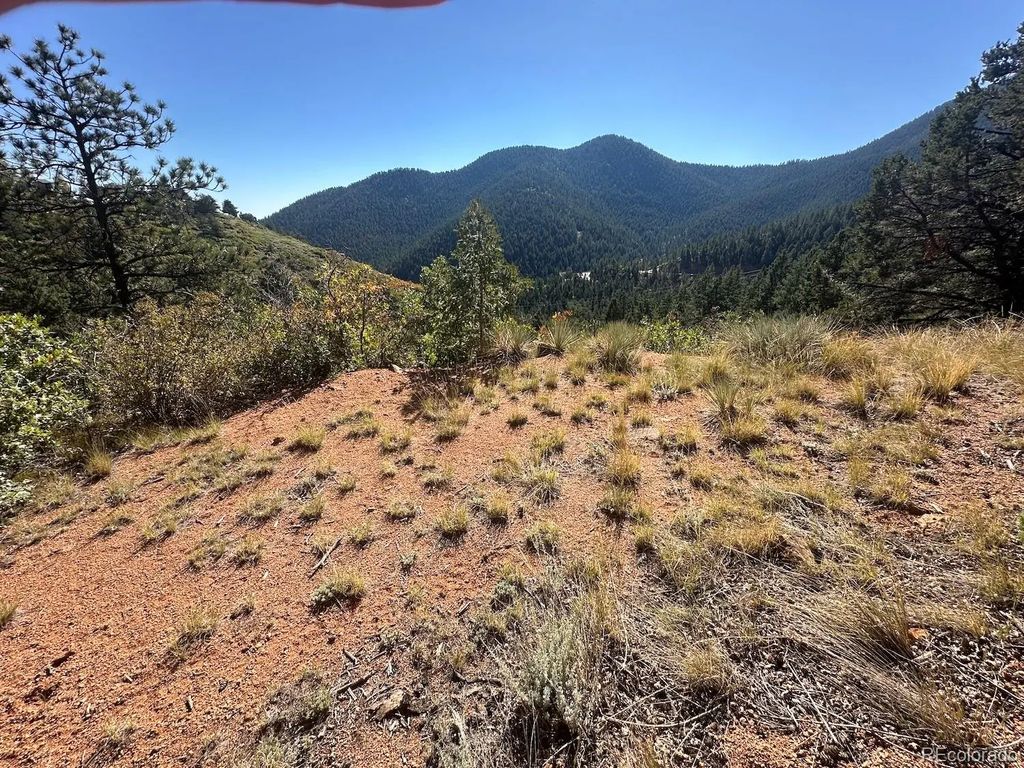 270 Upper Sun Valley Road, Manitou Springs