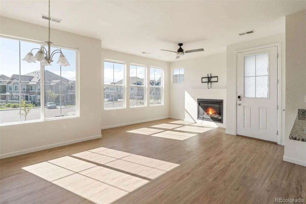 5755 S Buchanan Court E, Aurora