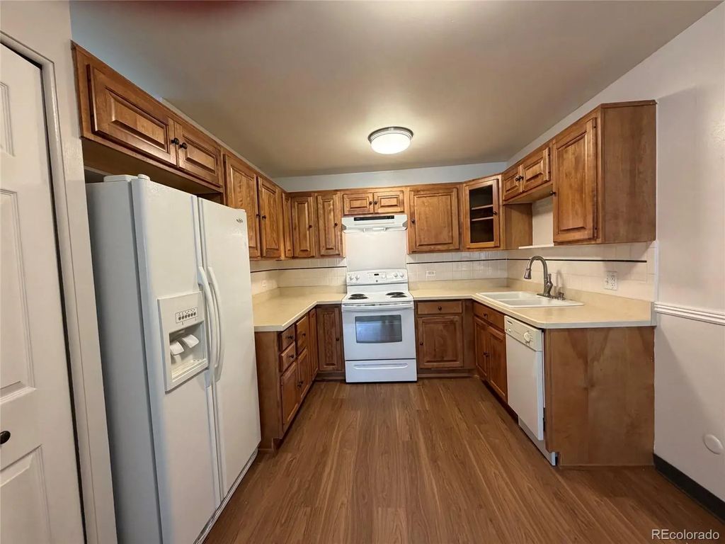 695 S Alton Way 2b, Denver