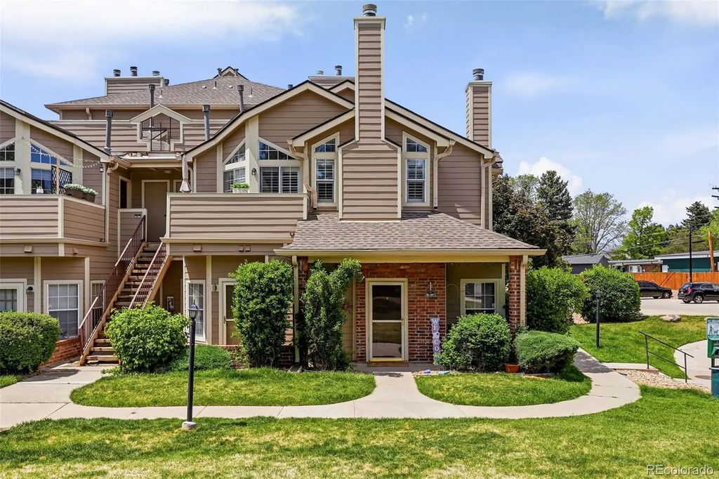 4760 S Wadsworth Boulevard H107, Littleton