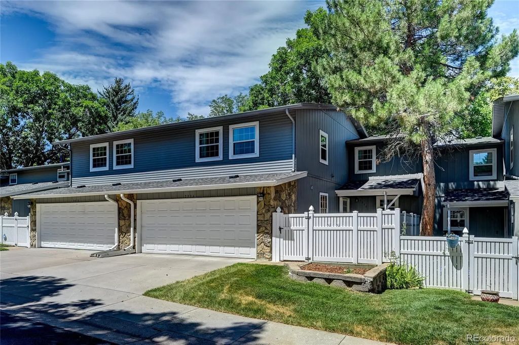 2836 S Wheeling Way, Aurora