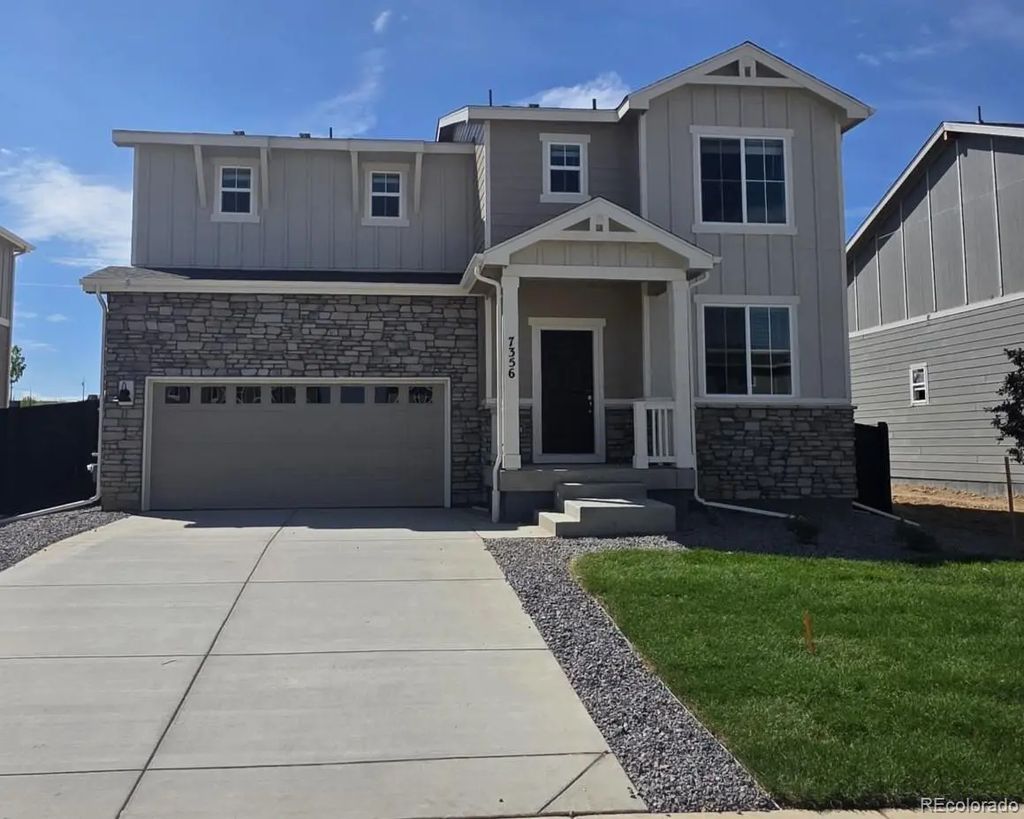7356 27th Street Lane, Greeley