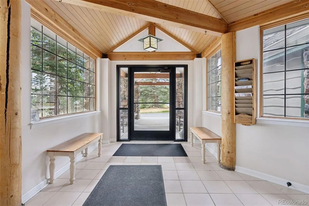 31819 Rocky Village Drive 101, Evergreen