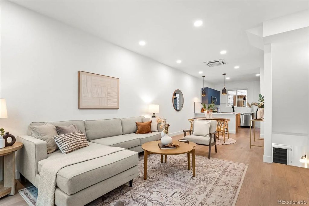 5128 W 26th Avenue 205, Denver