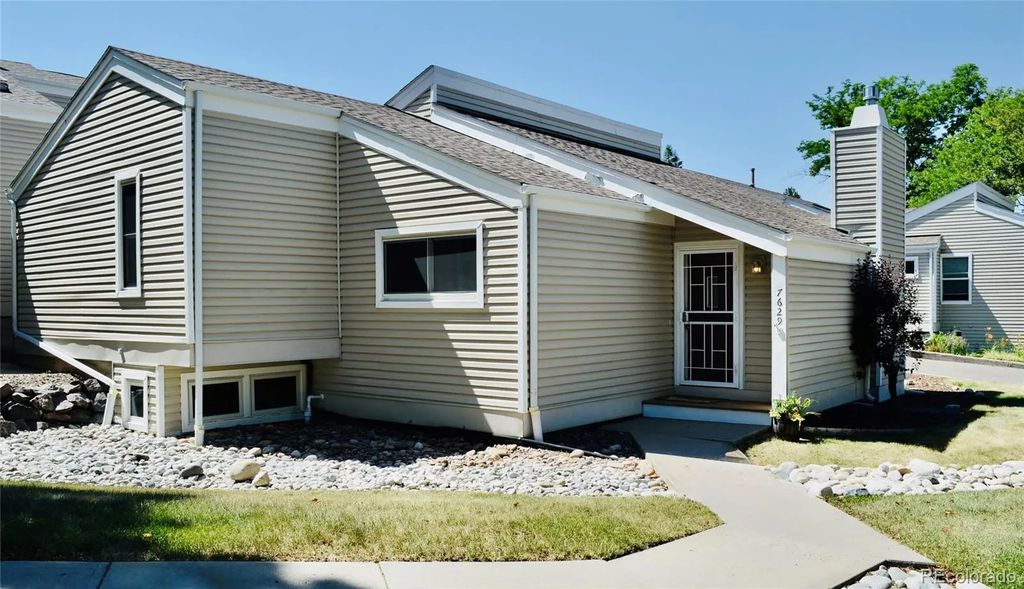 7629 S Monaco Way, Centennial