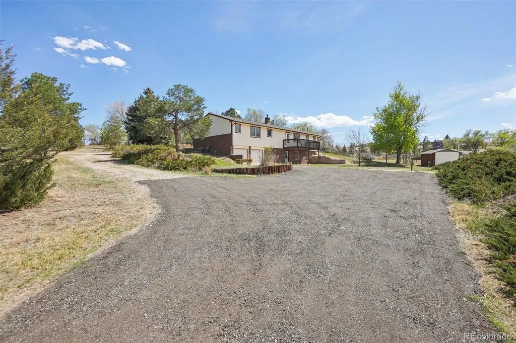 7152 Homestead Road, Parker
