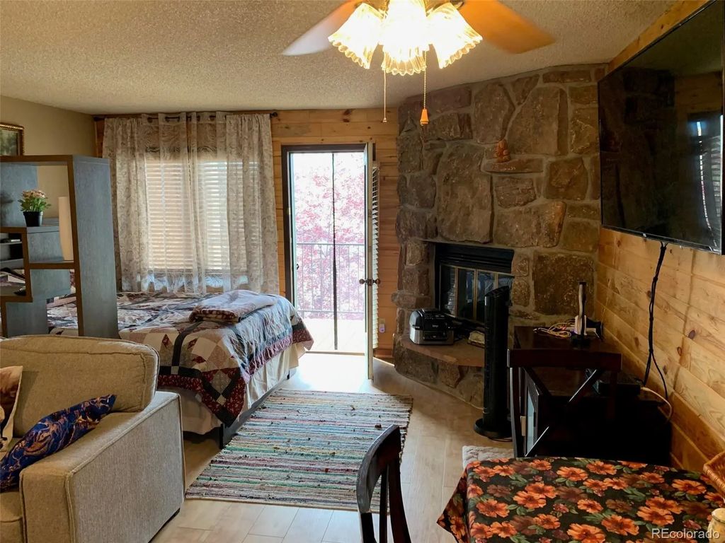 62927 Us Highway 40 201, Granby