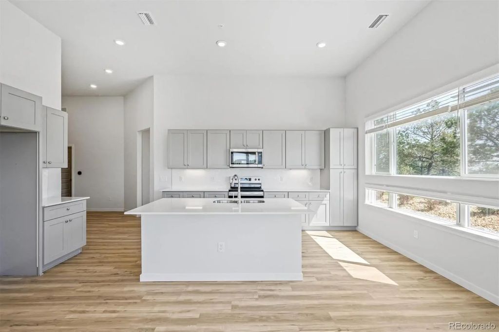 483 Interlocken Boulevard 105, Broomfield