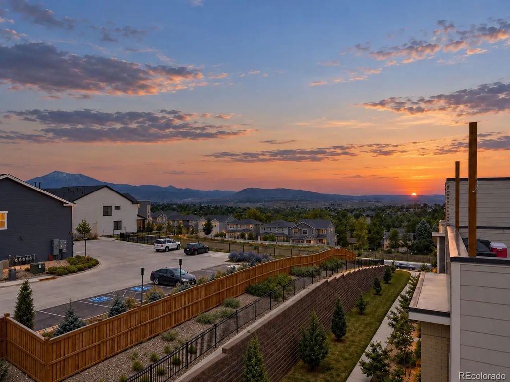 5051 S Queen Court, Littleton