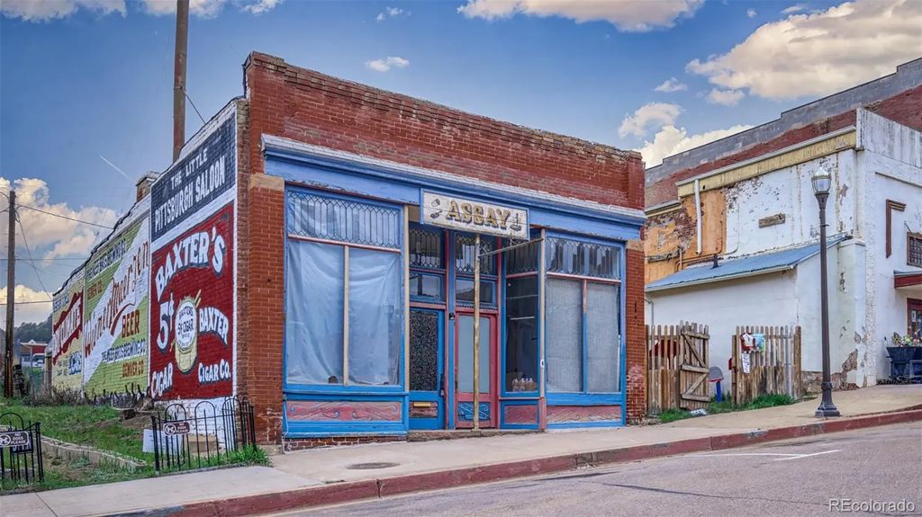 113 S 3rd Street, Victor